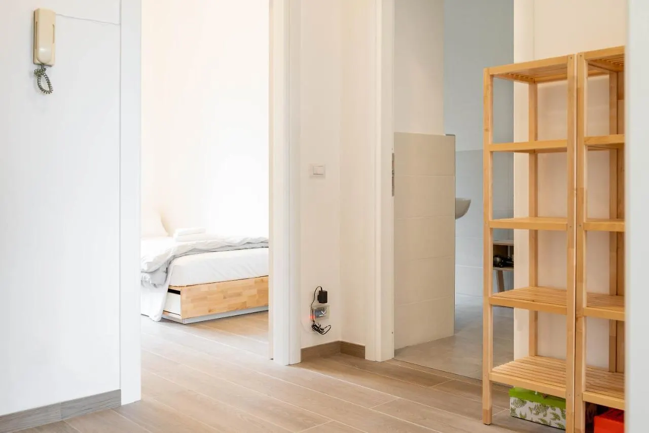Darsena Flexyrent Apartment Milan